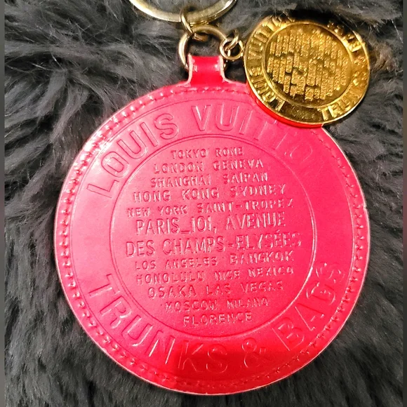 Louis Vuitton Trunks & Bags Leather Keychain Bag Charm in Rose Pop